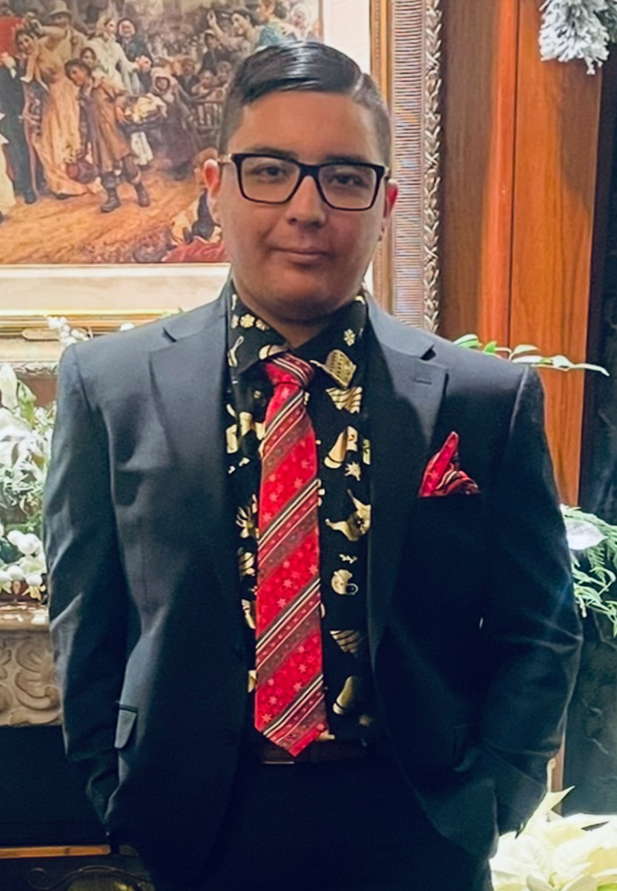 Gabriel Zimmer Headshot